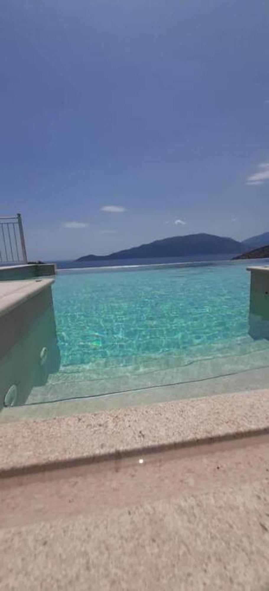 Augustela Villa Seaview Vacation Villa Айя-Евфимия Экстерьер фото